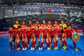 米体记者：我对迈尼昂续约进展很意外，两三个月前还不太可能